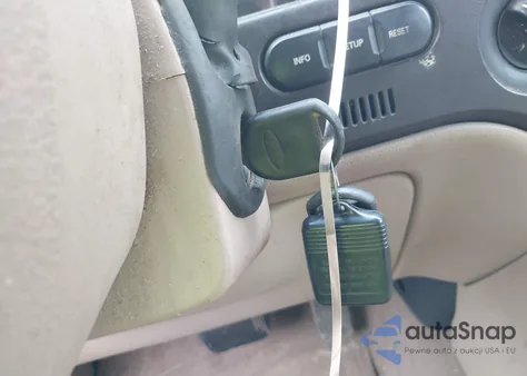 2004 Ford Expedition Eddie Bauer from USA, damaged, VIN 1FMFU18L94LB51860